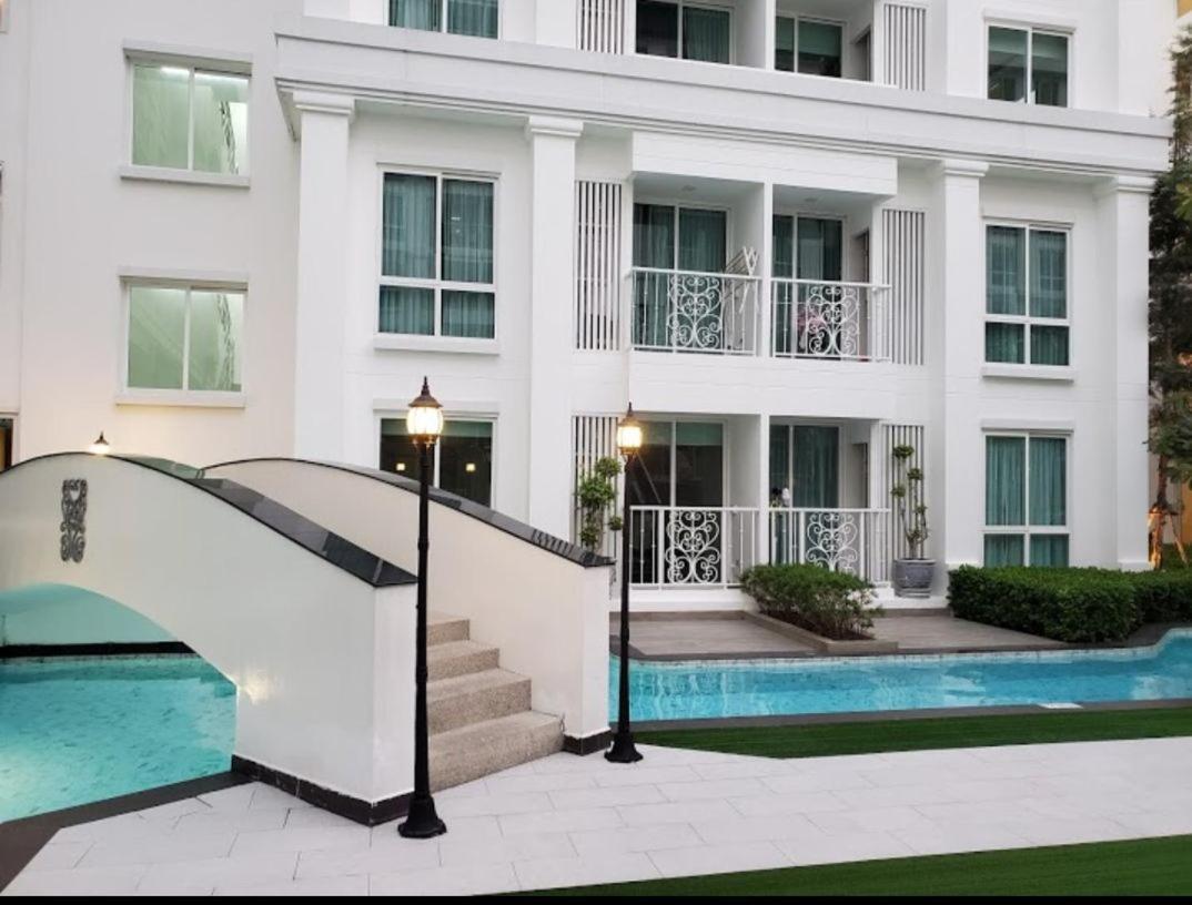 The Orient Resort And Spa By Lucky Rich Praia de Jomtien Exterior foto